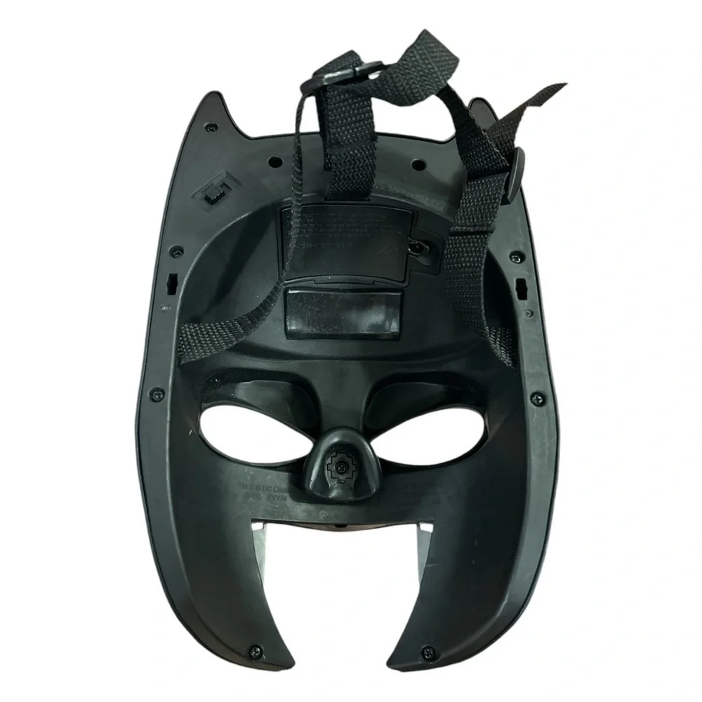 Batman Voice Changing Mask DC Comics Toy Interactive Dark Knight Mattel